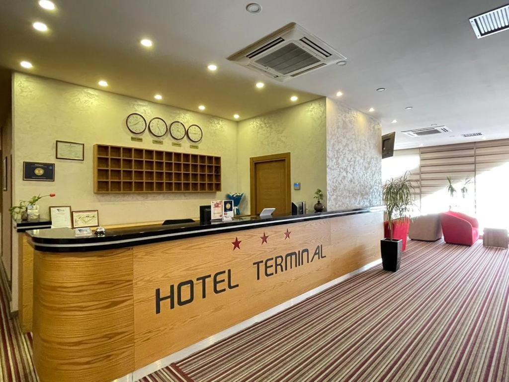 Hotel Terminal تيرانا المظهر الخارجي الصورة