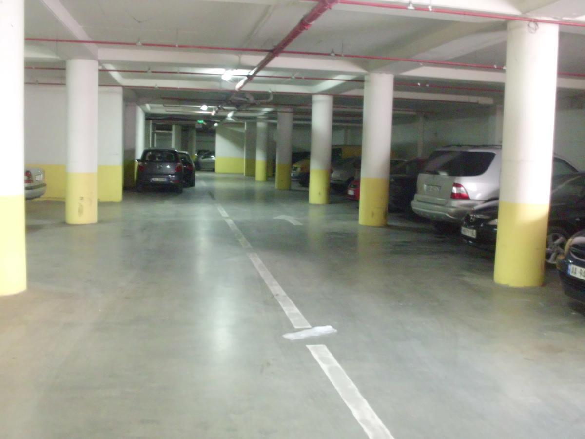 Hotel Terminal تيرانا المظهر الخارجي الصورة