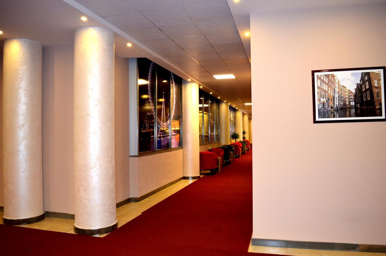 Hotel Terminal تيرانا المظهر الخارجي الصورة